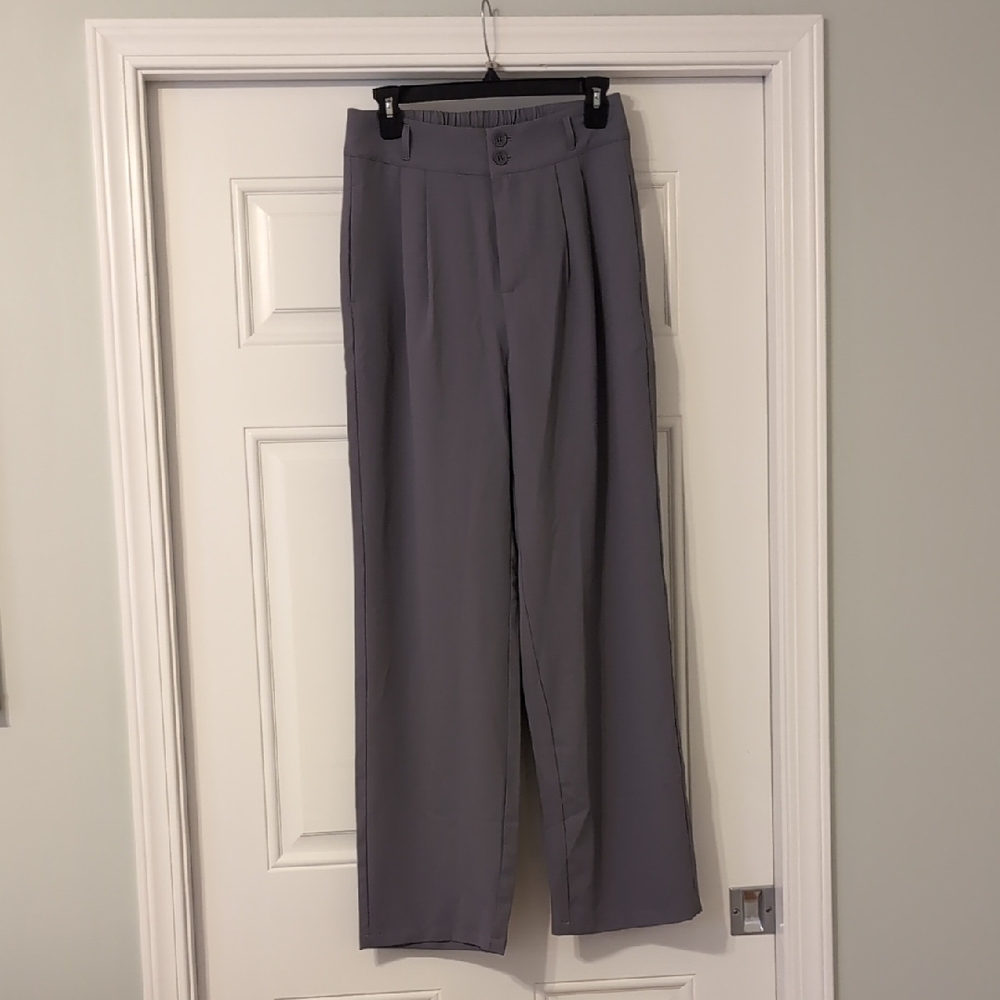 NWT HALARA Gray Trousers Size Small